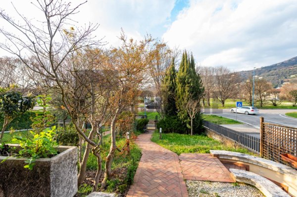 casa indipendente in vendita a Brescia in zona San Polo