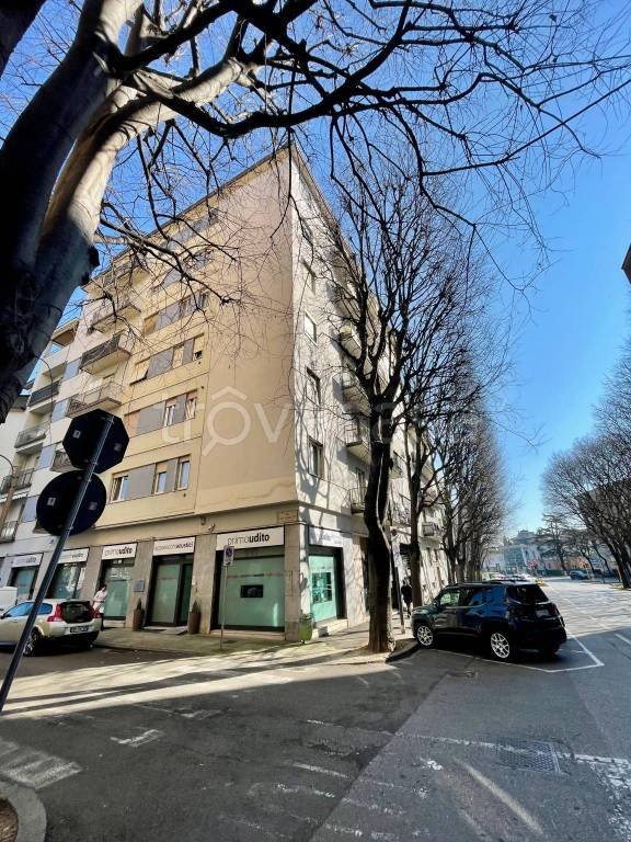 appartamento in vendita a Brescia in zona Centro Storico