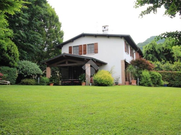 casa indipendente in vendita a Brescia in zona Borgo Trento