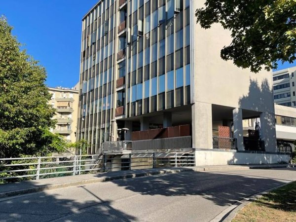 ufficio in vendita a Brescia in zona Volta