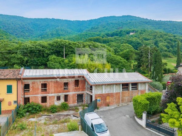 casa indipendente in vendita a Brescia in zona Porta Venezia