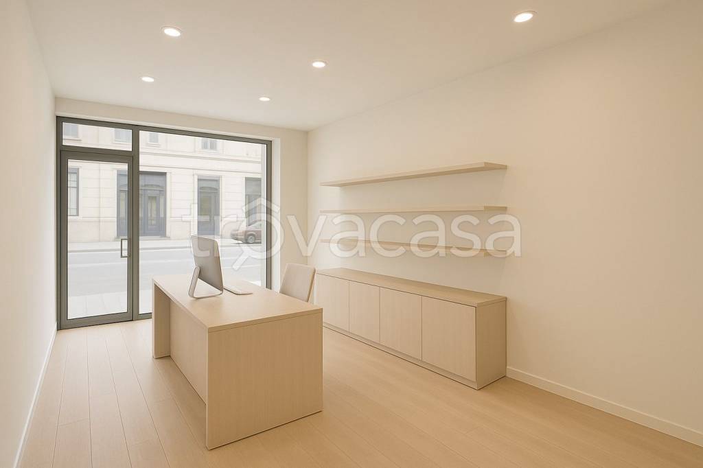 negozio in vendita a Brescia in zona Volta