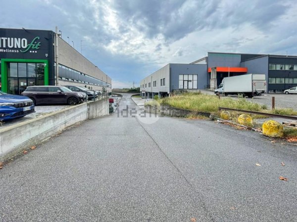 ufficio in vendita a Brescia in zona Sant'Eufemia
