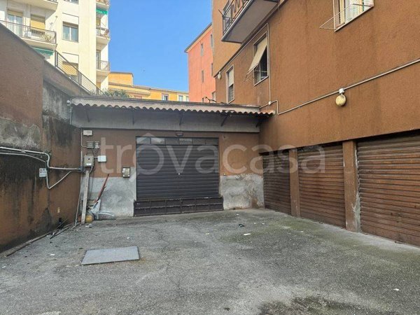 locale di sgombero in vendita a Brescia in zona Porta Venezia