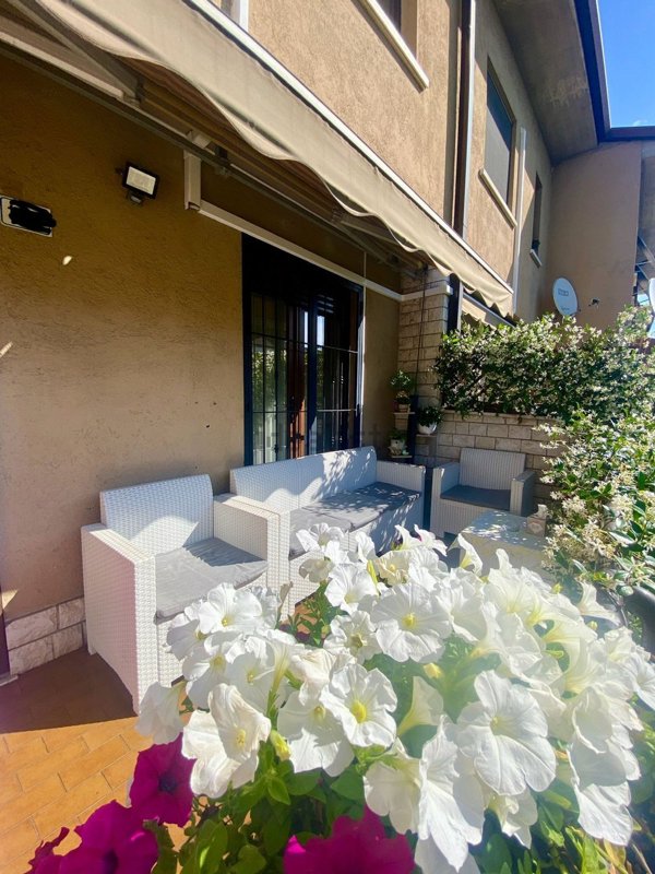 casa indipendente in vendita a Brescia in zona San Polo