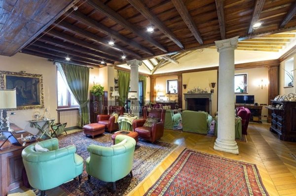 casa indipendente in vendita a Brescia in zona Mompiano