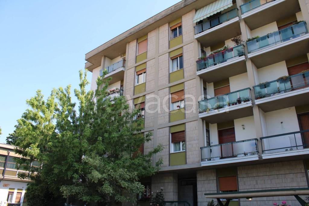 appartamento in vendita a Brescia in zona Borgo Trento