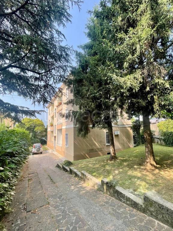 appartamento in vendita a Brescia in zona Porta Venezia