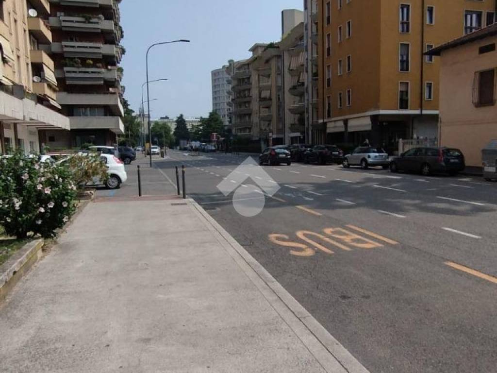 appartamento in vendita a Brescia in zona Volta