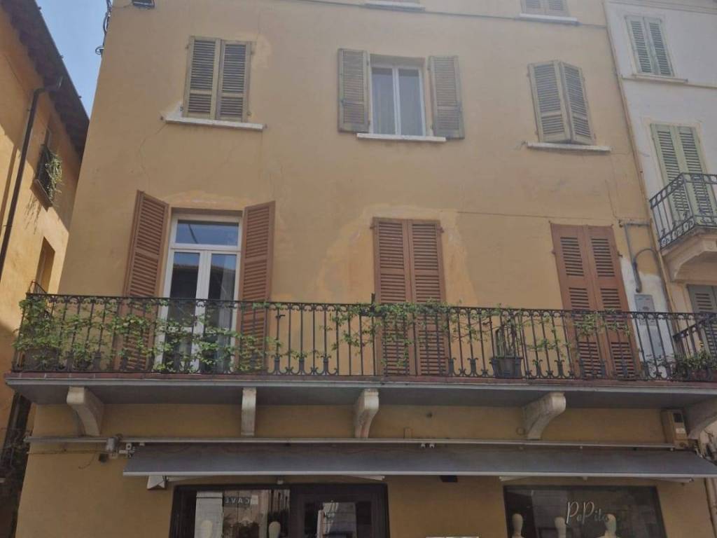 appartamento in vendita a Brescia in zona Centro Storico