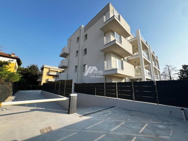 appartamento in vendita a Brescia in zona Chiusure