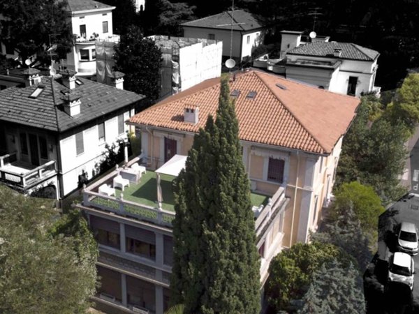 casa indipendente in vendita a Brescia in zona Porta Venezia