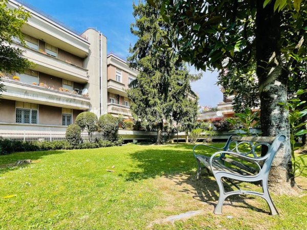 appartamento in vendita a Brescia in zona Mompiano