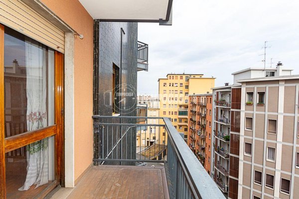appartamento in vendita a Brescia in zona Quartiere Primo Maggio