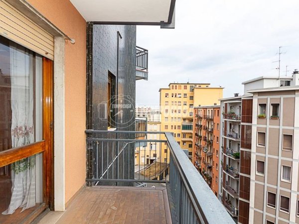 appartamento in vendita a Brescia in zona Quartiere Primo Maggio