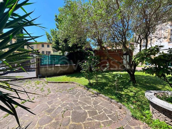 appartamento in vendita a Brescia in zona Urago/Mella