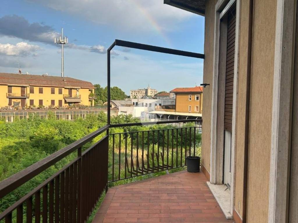 appartamento in vendita a Brescia in zona Volta