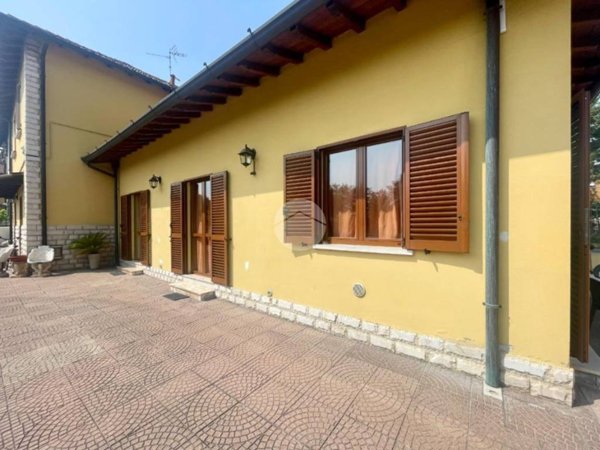 appartamento in vendita a Brescia in zona Volta