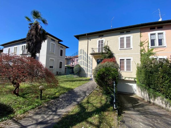 casa indipendente in vendita a Brescia in zona Volta
