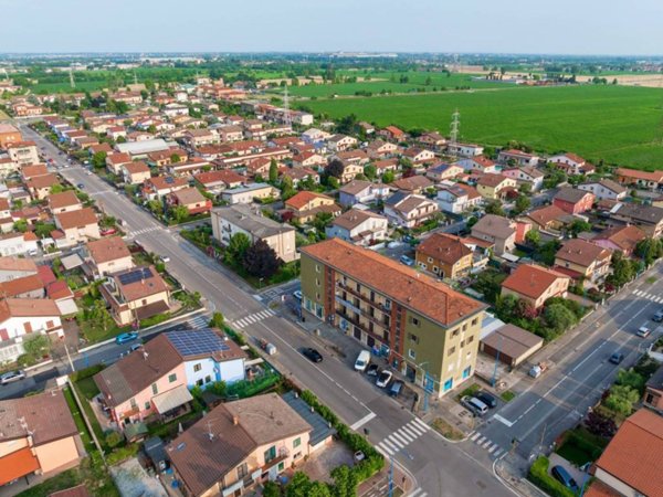 negozio in vendita a Brescia in zona Volta