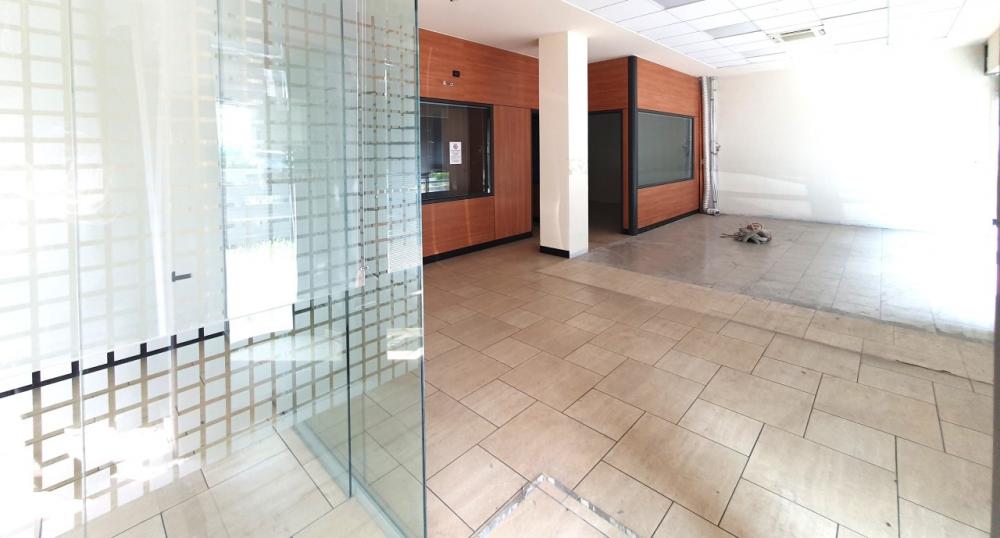 casa indipendente in vendita a Brescia in zona Lamarmora