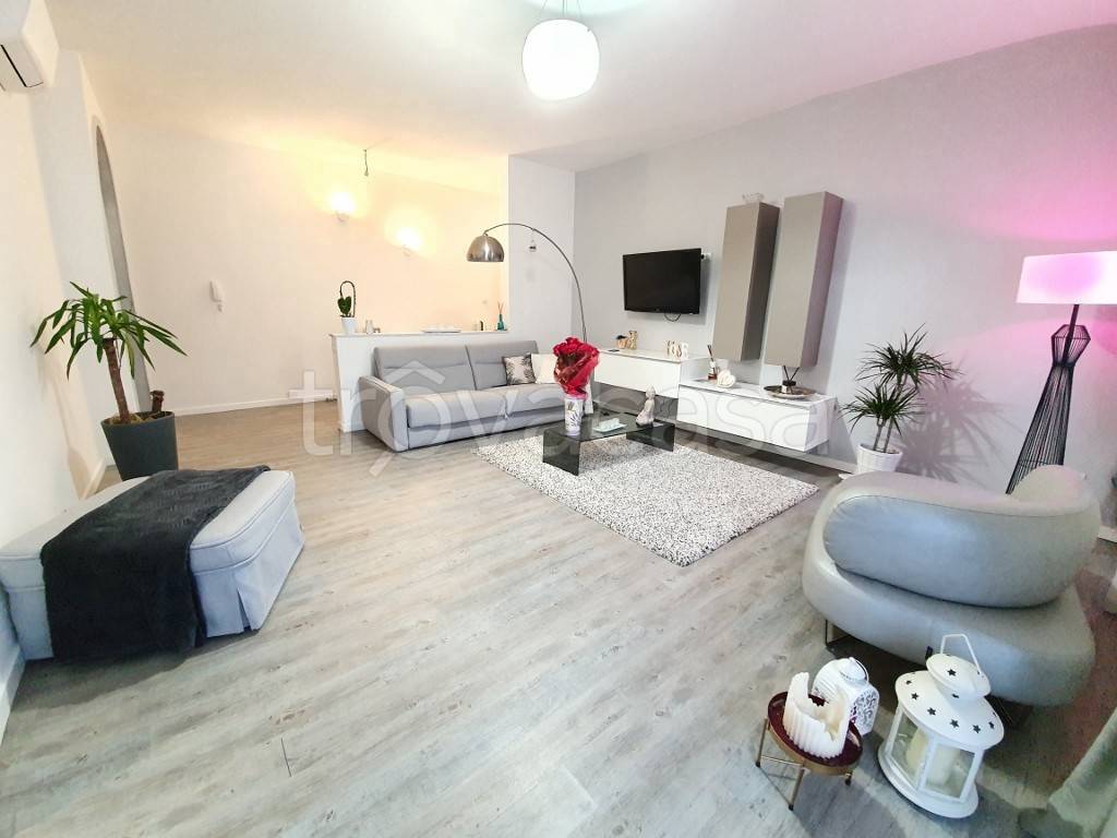 appartamento in vendita a Brescia in zona Mompiano