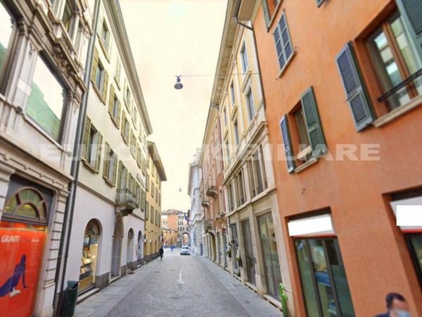appartamento in vendita a Brescia in zona Centro Storico