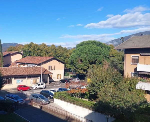 appartamento in vendita a Brescia in zona Villaggio Prealpino