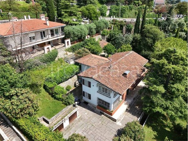 casa indipendente in vendita a Brescia in zona Porta Venezia