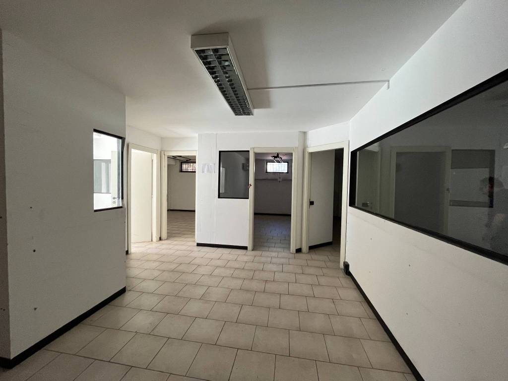 quadrivano in vendita a Brescia in zona Volta