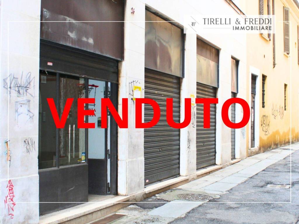 negozio in vendita a Brescia in zona Centro Storico