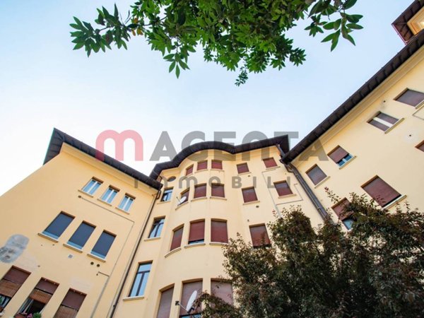appartamento in vendita a Brescia in zona Centro Storico