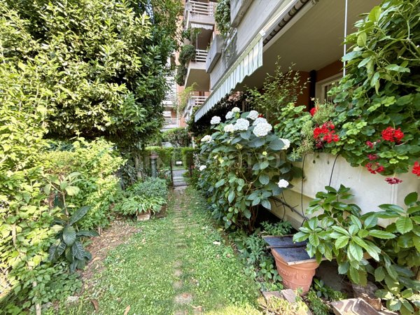 casa indipendente in vendita a Brescia in zona San Bartolomeo