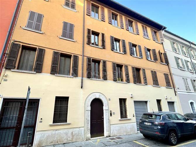 appartamento in vendita a Brescia in zona Centro Storico