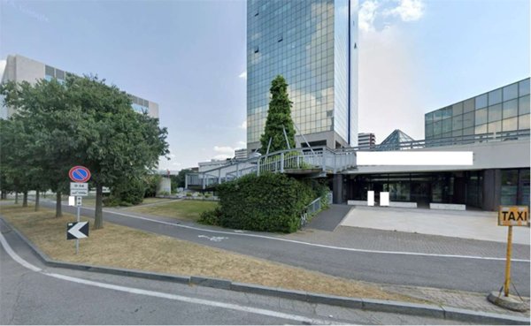 ufficio in vendita a Brescia in zona Lamarmora