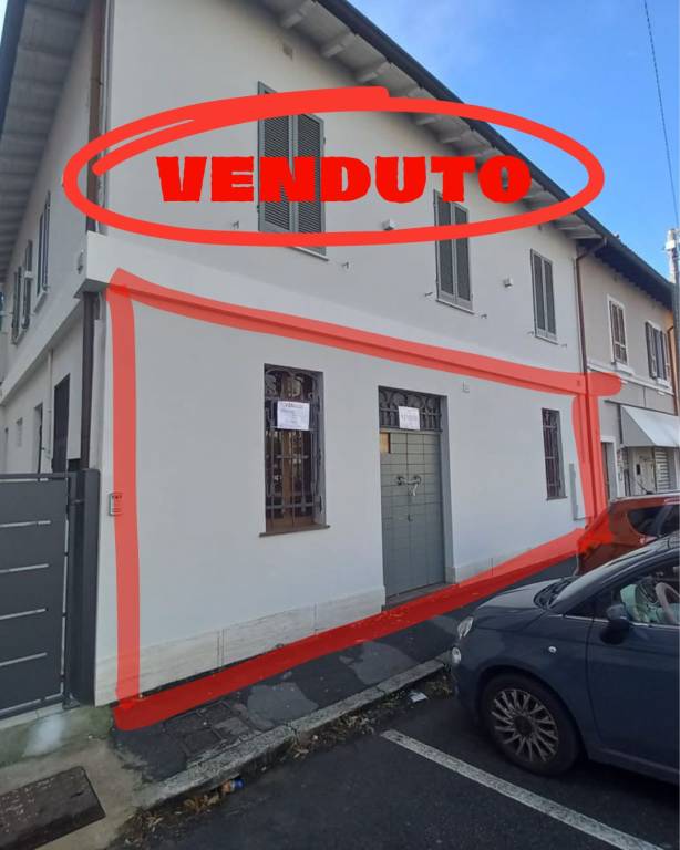 negozio in vendita a Brescia in zona Borgo Trento