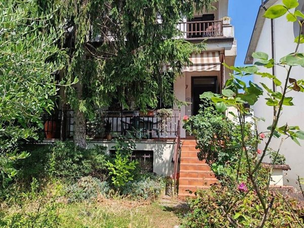 casa indipendente in vendita a Brescia in zona San Polo