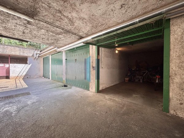 negozio in vendita a Brescia in zona Centro Storico