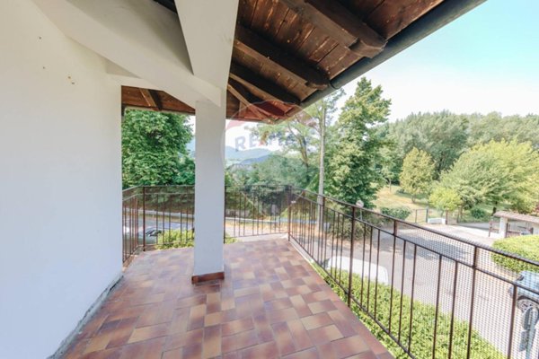 appartamento in vendita a Brescia in zona Mompiano
