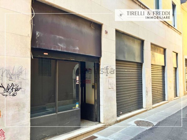 negozio in vendita a Brescia in zona Centro Storico