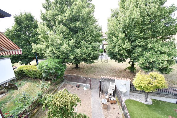 casa indipendente in vendita a Brescia in zona Chiesa Nuova