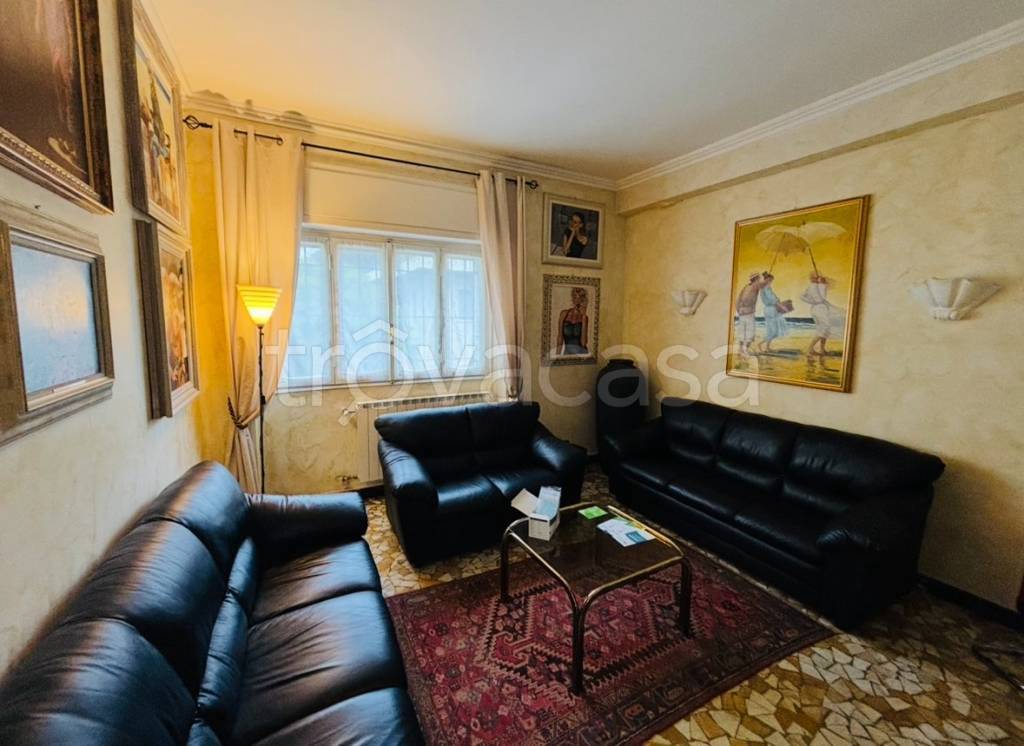 appartamento in vendita a Brescia in zona Crocifissa di Rosa