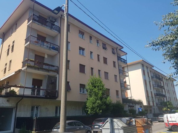 appartamento in vendita a Brescia in zona Chiusure