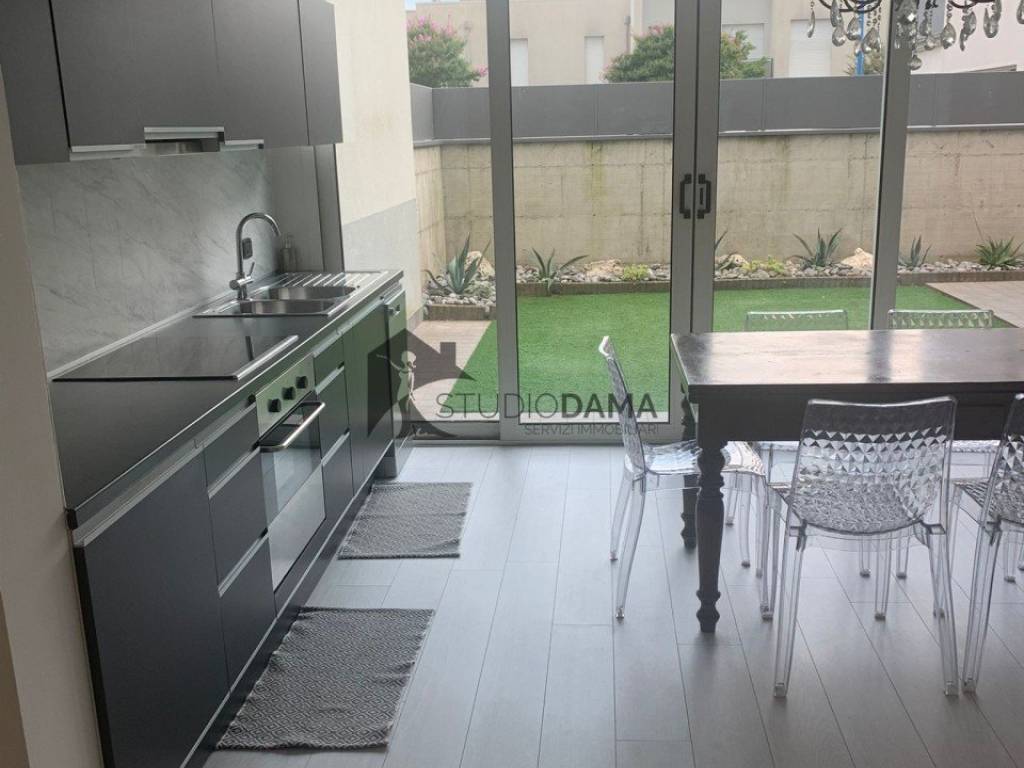 casa indipendente in vendita a Brescia in zona Centro Storico