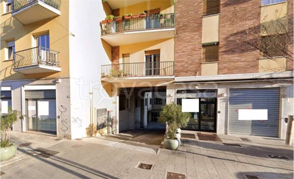 locale commerciale in vendita a Brescia in zona Chiusure