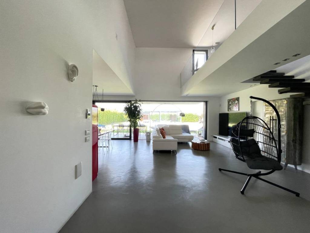 casa indipendente in vendita a Brescia in zona Volta