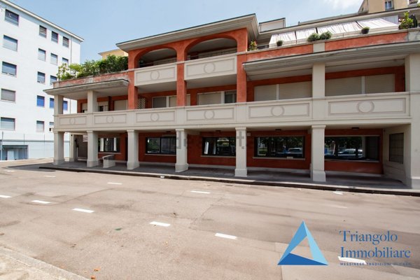 appartamento in vendita a Brescia in zona Crocifissa di Rosa