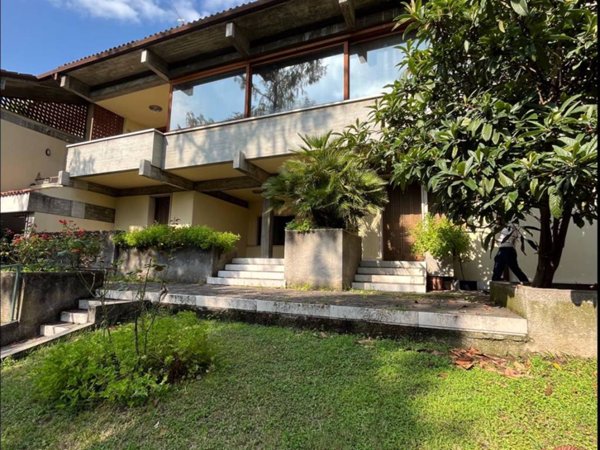 casa indipendente in vendita a Brescia in zona Porta Venezia