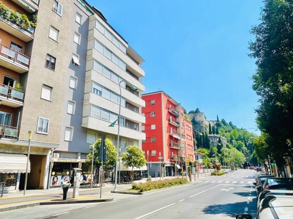 casa indipendente in vendita a Brescia in zona Crocifissa di Rosa