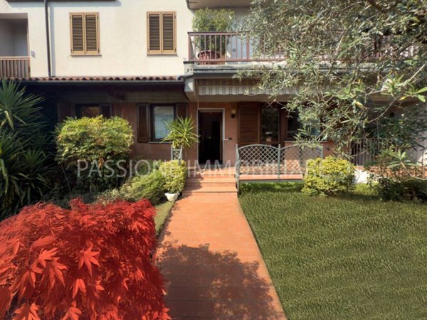 casa indipendente in vendita a Brescia in zona Mompiano